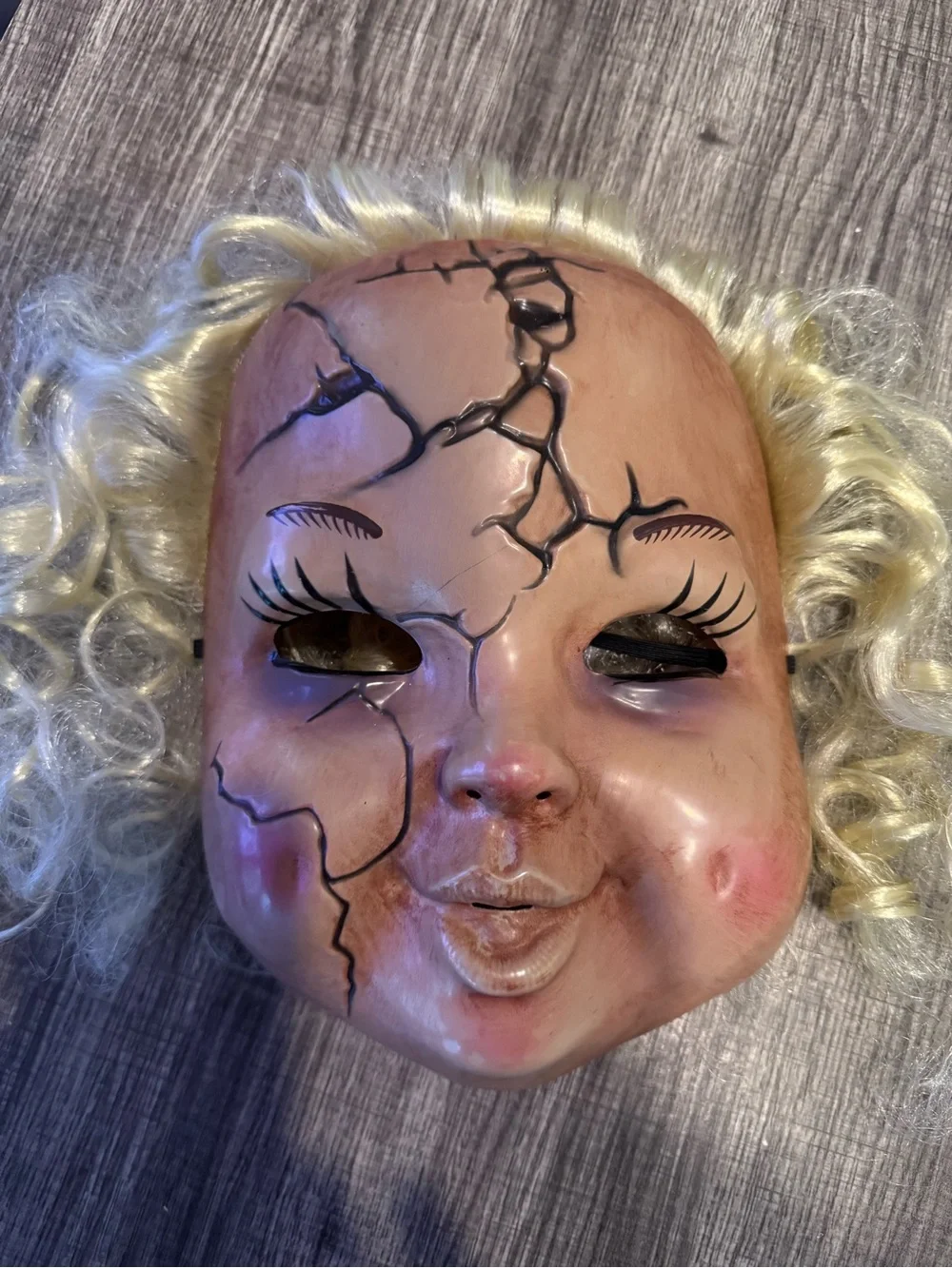 Vintage-Style Cracked Doll Face Larger Face Mask in Blonde